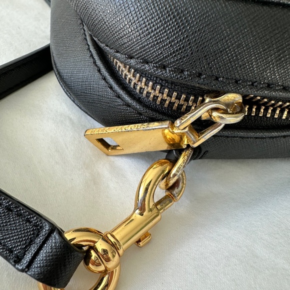 Marc Jacobs playback purse - Picture 3 of 4